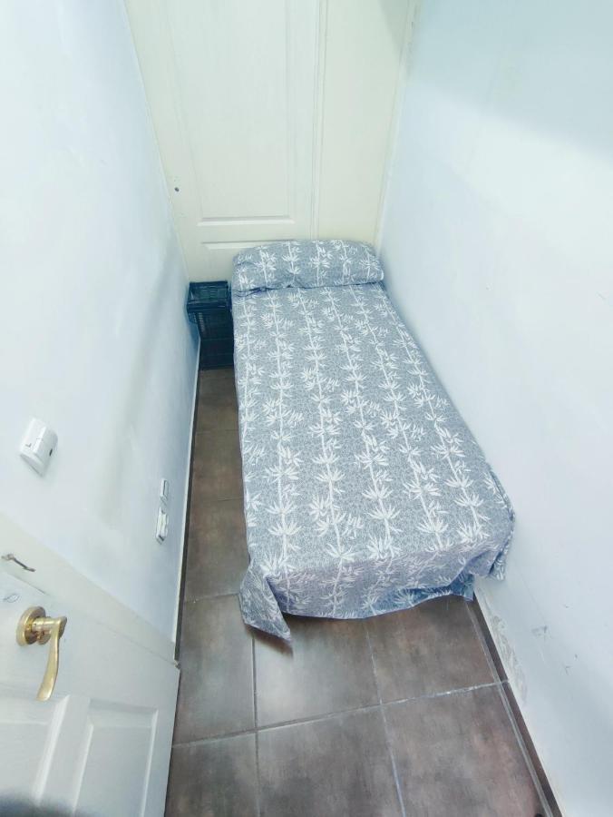 Ferienwohnung Nice Flat Within Walking Range To The Beach Barcelona Exterior foto