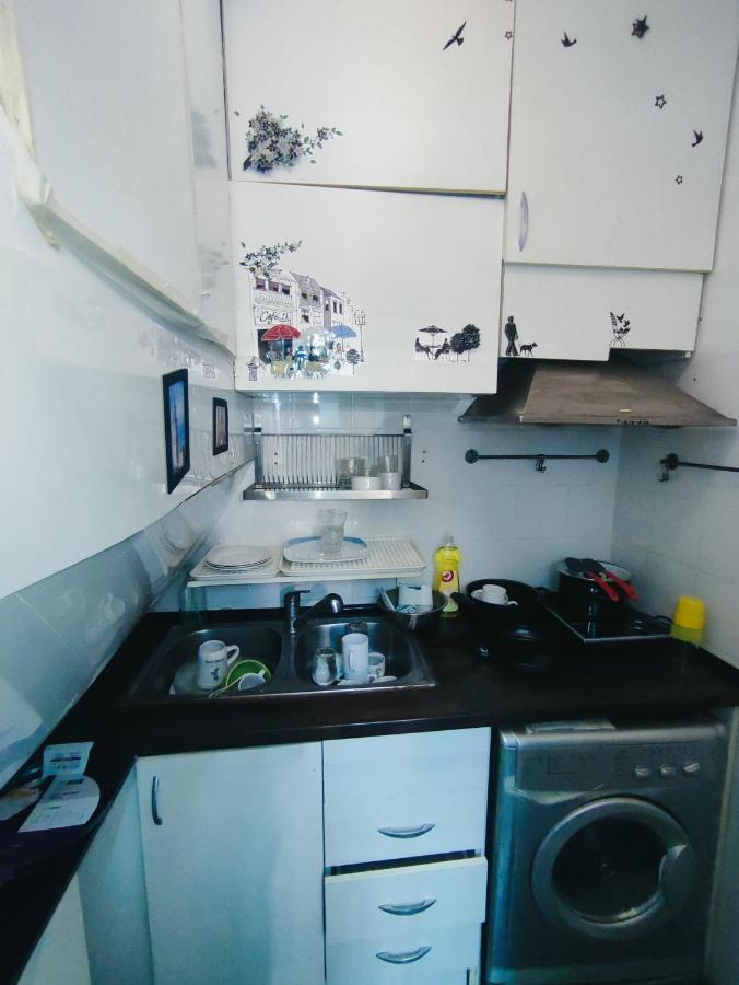 Ferienwohnung Nice Flat Within Walking Range To The Beach Barcelona Exterior foto